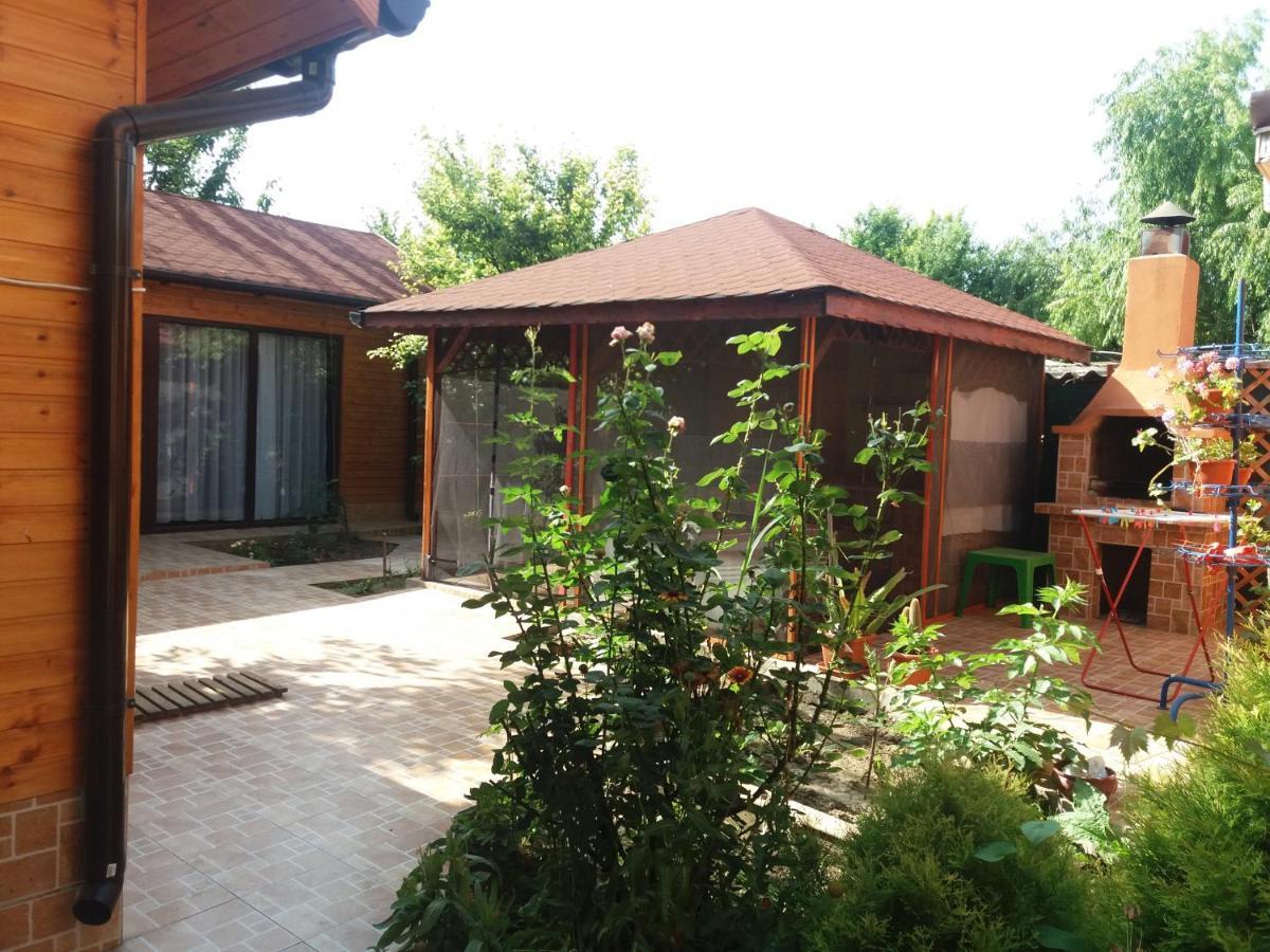 La Botezatu Villa ตูซลา ภายนอก รูปภาพ